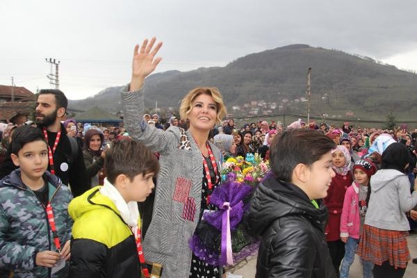 Gülben Ergen, Ordu'da anaokulu açtı