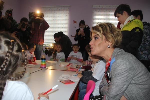 Gülben Ergen, Ordu'da anaokulu açtı