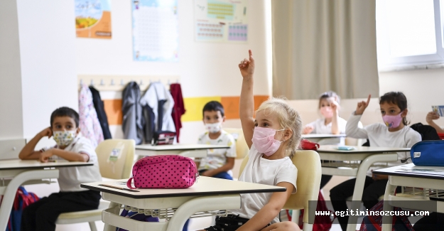 Ara tatil sona bitti! 18 milyon öğrenci yeniden ders başı yaptı