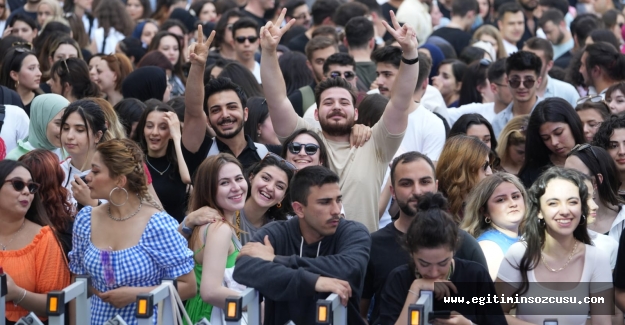 Bahar şenliği 'Haliçfest 22' eğlence ve sürprizlerle doluydu
