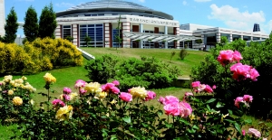 Sabancı Üniversitesi Türkiye’nin En Girişimci ve Yenilikçi Vakıf Üniversitesi