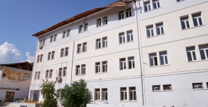 90 bin İBB çalışanı Hatay Kırıkhan'daki hasarlı okulu inşaa edecek