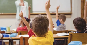 DESAM Başkanı Avcı: Eğitim Sistemi Çocuklarımızı Aptallaştırıyor