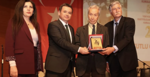 Köy Enstitüleri'nin 86. yılında aydınlanma onur ödülü sahibini buldu