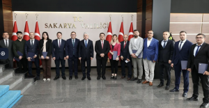 Geleceğin araç teknoloji eğitimlerini alan öğretmenlere sertifika...