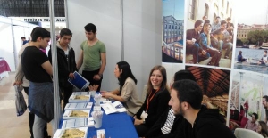 KADİR Has Üniversitesi, Educaturk Bursa Yükseköğretim Günleri’nde öğrencilerle buluştu