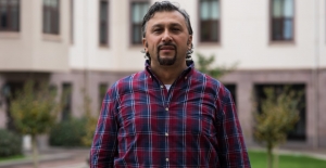 'Yılın Bilimde Çığır Açan Buluşu Ödülü' Koç Üniversitesi'nden Prof, Sitti'nin
