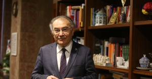 Prof. Dr. Nevzat Tarhan: “Kendimizi geliştirmek için yeni hedefler belirleyelim” 