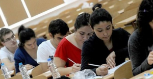 Eğitimciler değerlendirdi; 2022 AYT Matematik soruları geçen yıla göre daha kolaydı