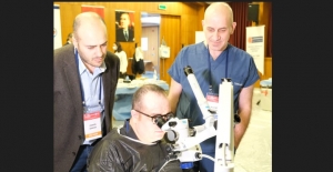 Mikro Cerrahi Kursu ile hekimlerimiz dünya standartlarında