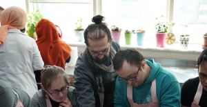 Down Sendromu farkındalık gününde özel çocuklar mutfakta buluştu...